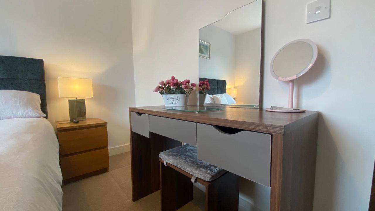 Comfy 2 Bed House Located At Wareham Train Station Villa Kültér fotó